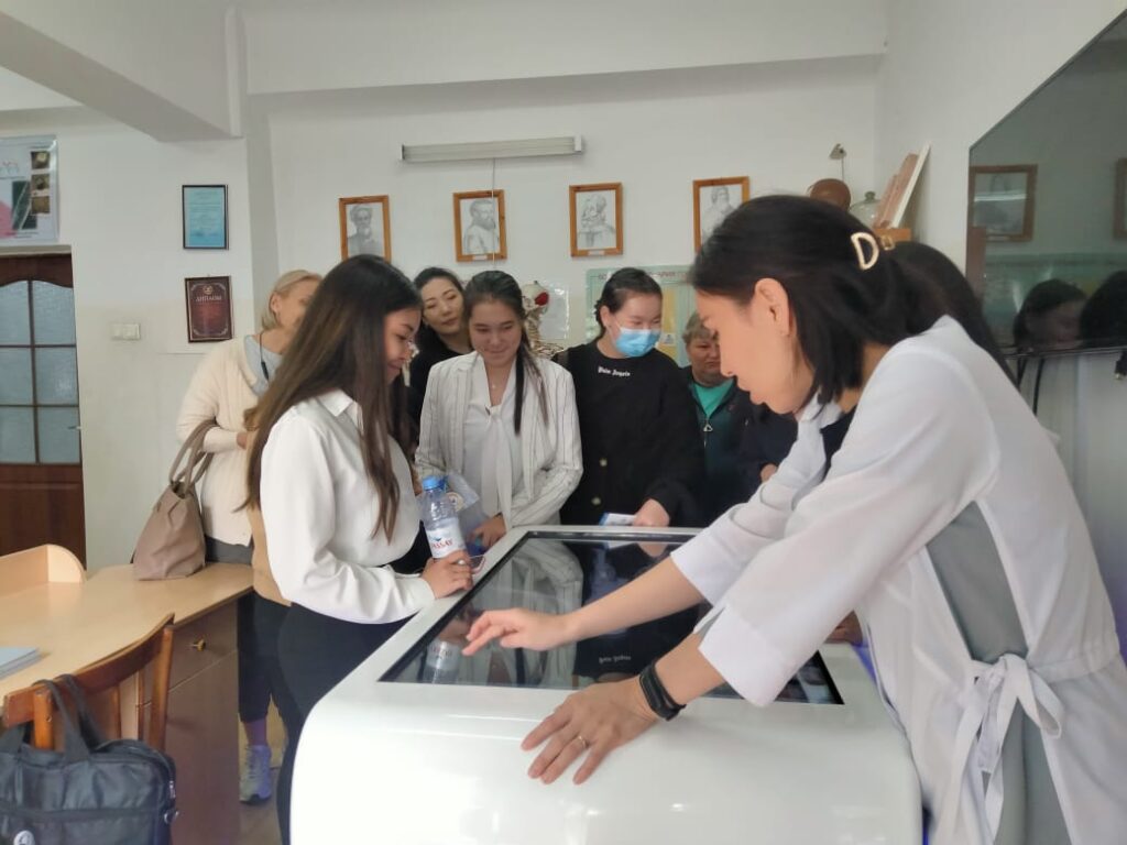 den okrytyh dverej medicina 1024x768 - Another Open Day was held for high school students of Almaty city and Almaty region.